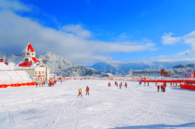 CHINA ฉงชิ่ง เฉิงตู อู่หลง อุทยานสวรรค์ต๋ากูป่งชวน สกีซีหลิงซาน 7