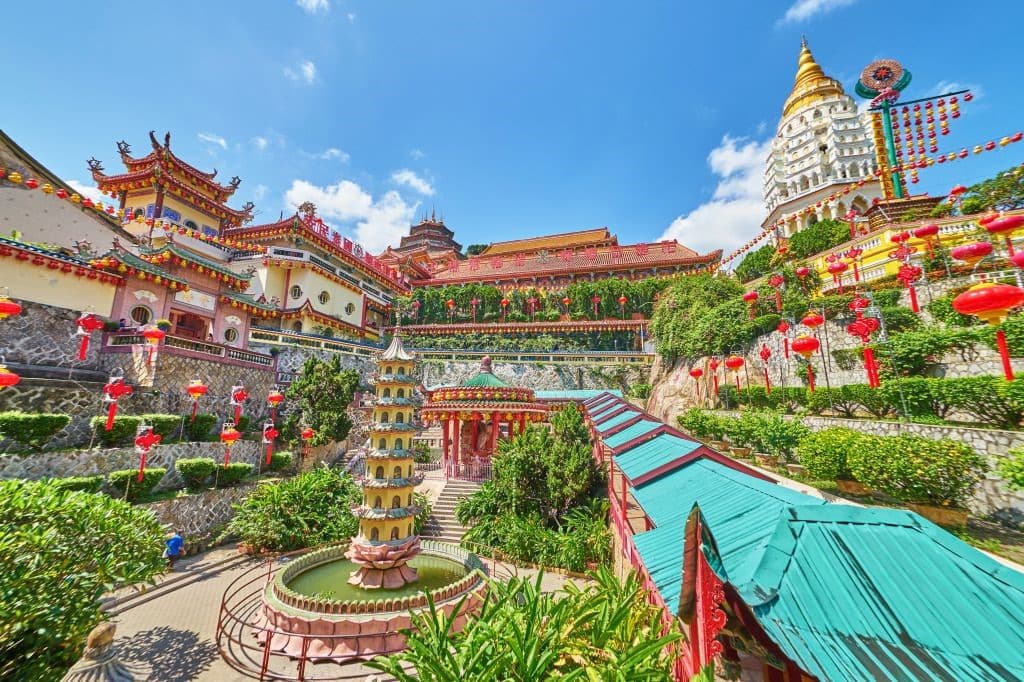 HILIGHT OF MALAYSIA ปีนัง - จอร์จทาวน์ - คาเมร่อนไฮแลนด์ - เก็นติ้งไฮแลนด์ - กัวลาลัมเปอร์ - ปุตรายา ทัวร์มาเลเซีย 4 วัน (SL) โดยสายการบิน โทยไลอันแอร์ 1
