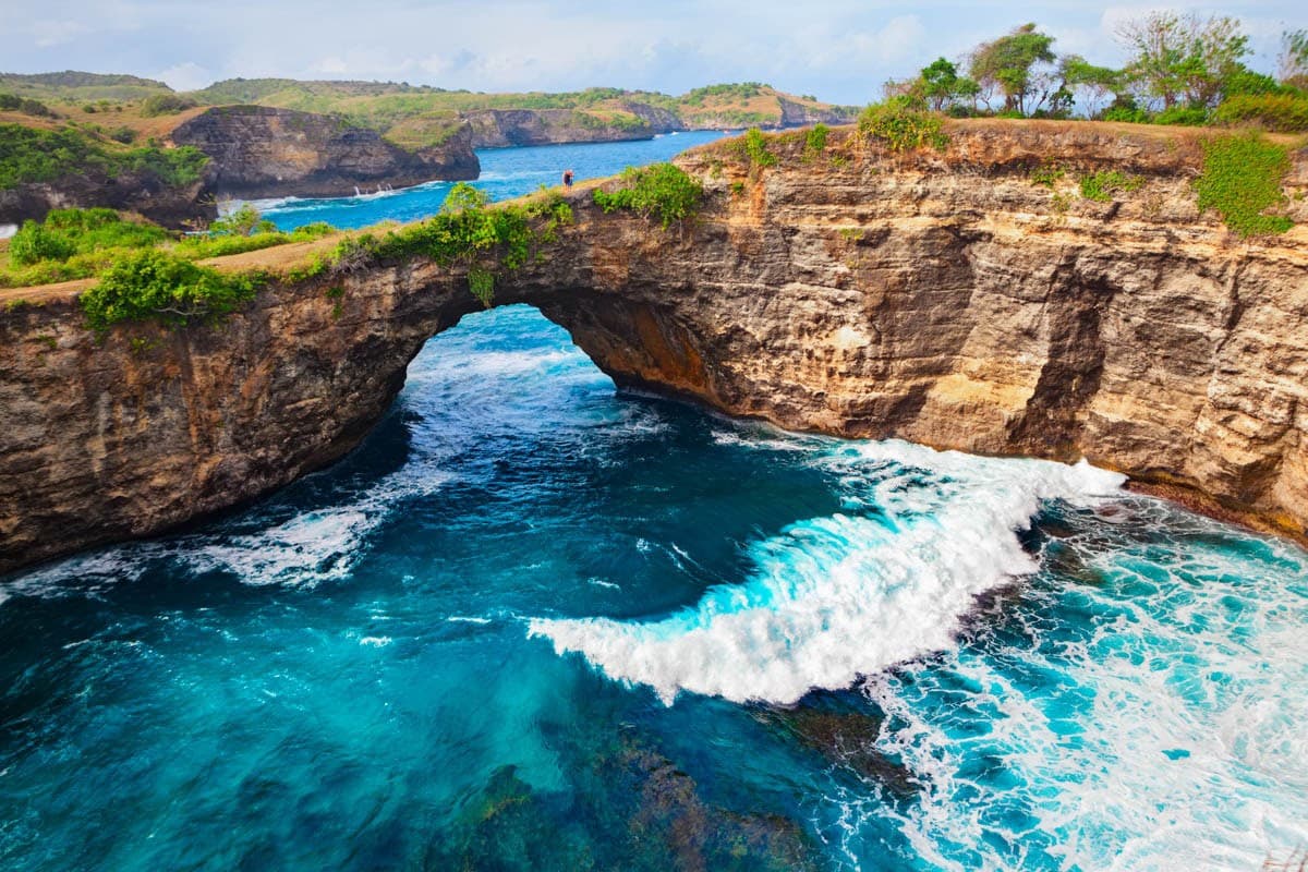 Bewitching Bali บาหลี - วัดเบซากีย์ - เกาะนูซาเปดิน่า 4วัน3คืน (FD) 3