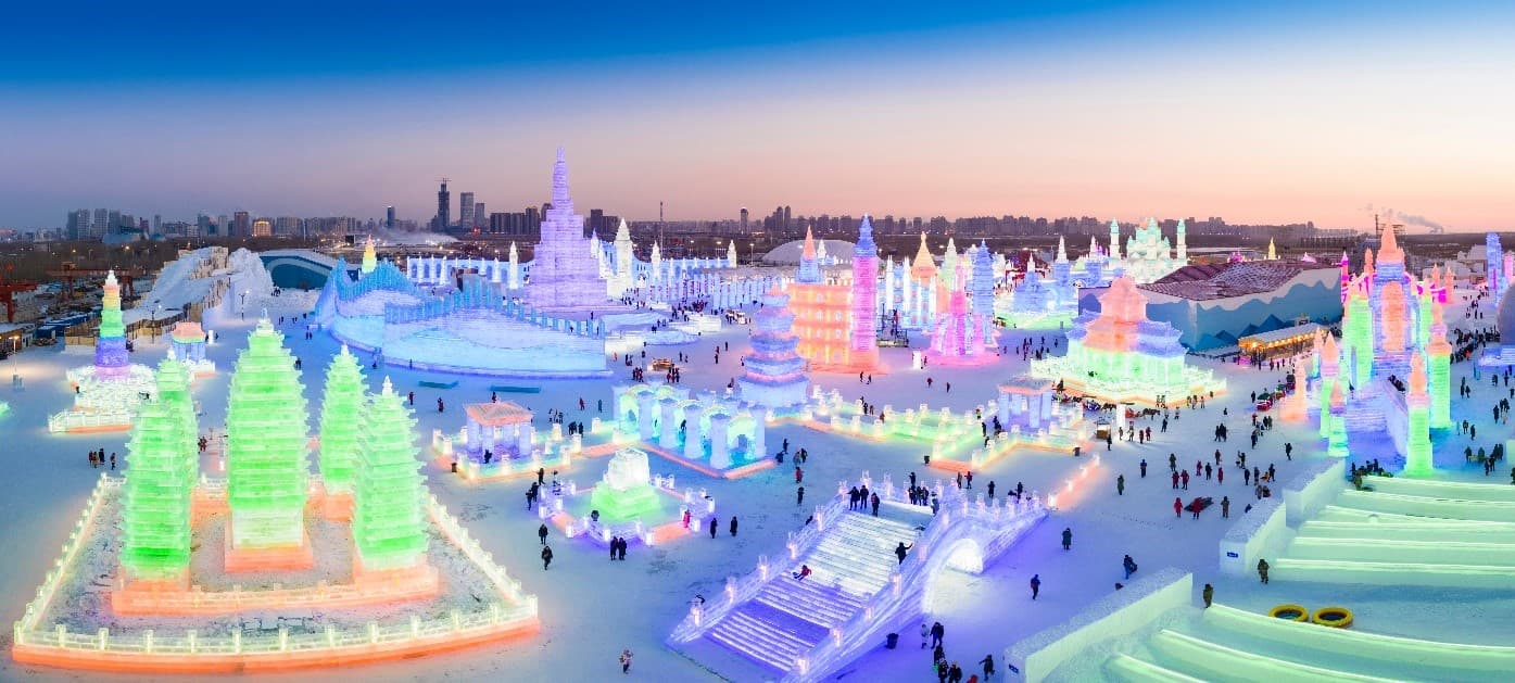 หนาวสุดขั้ว สวยที่สุด ฮาร์บิน หมู่บ้านหิมะ ลานสกียาปู้ลี่ เทศกาลแกะสลักน้ำแข็ง 4