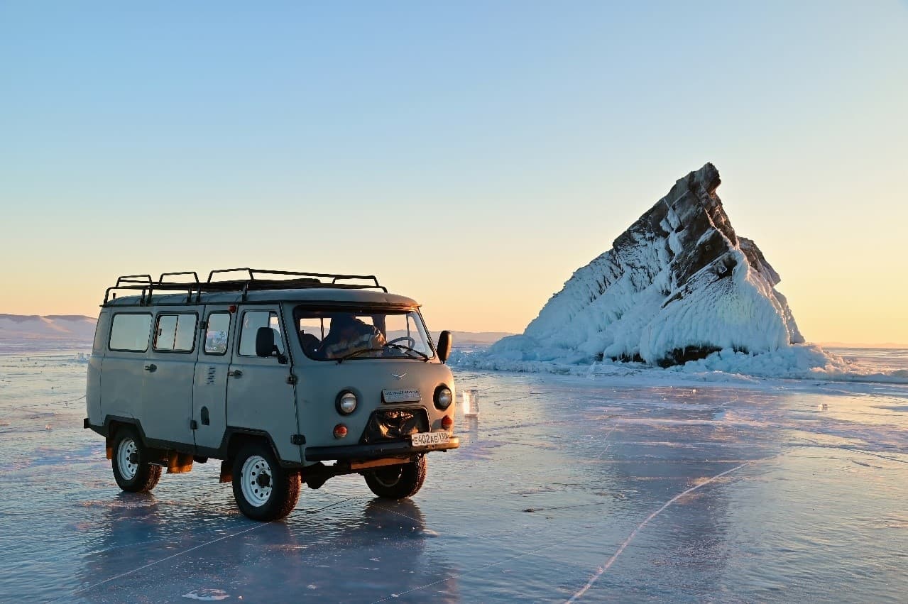 RUSSIA BAIKAL 7D6N STEP ON ICE 16