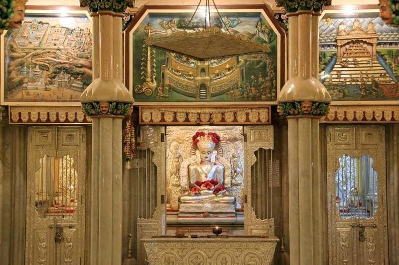 เยือนสามเมือง ชมมรดกโลกอารยะศรัทธา มุมไบ ปูเน่ ออรังคาบัด สามศานนา พุทธ ฮินดู เชน 6วัน 4คืน 7