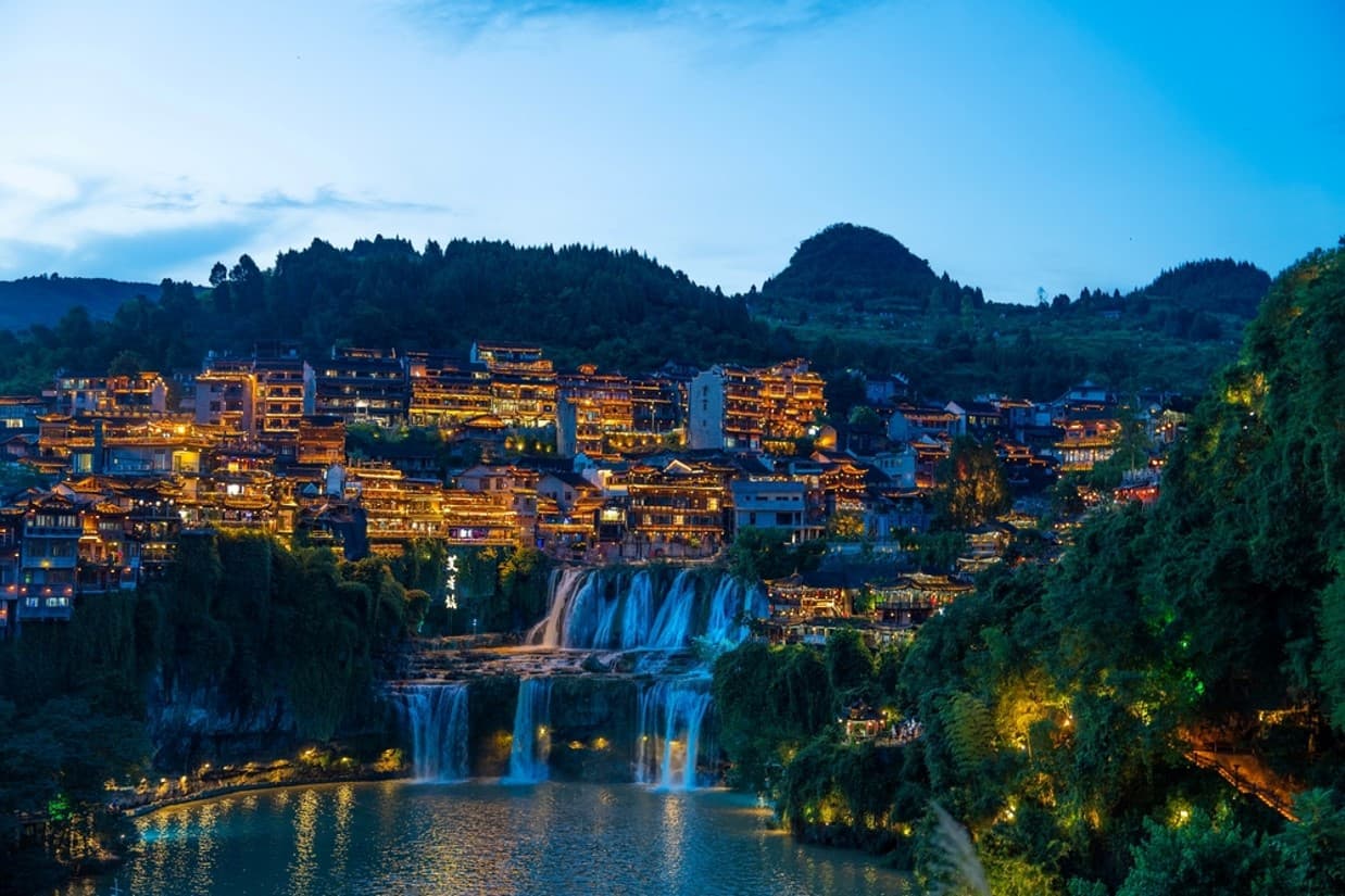 เหมาลำ ZHANGJIAJIE เป็นหนึ่งแดนมังกร ไม่เข้าร้าน 6D5N3 7