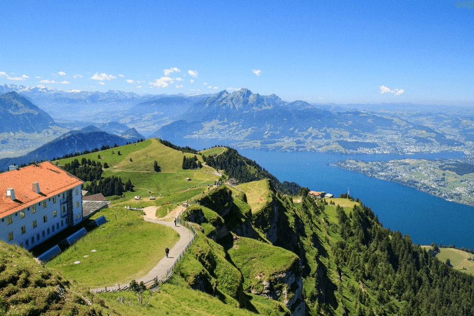 Autumn is lovely Germany Switzerland Italy มิวนิค ปราสาทนอยชวานสไตน์ ล่องเรือลูเซิร์น เขาริกิ โคโม่ มิลาน 7 วัน 4 คืน 2