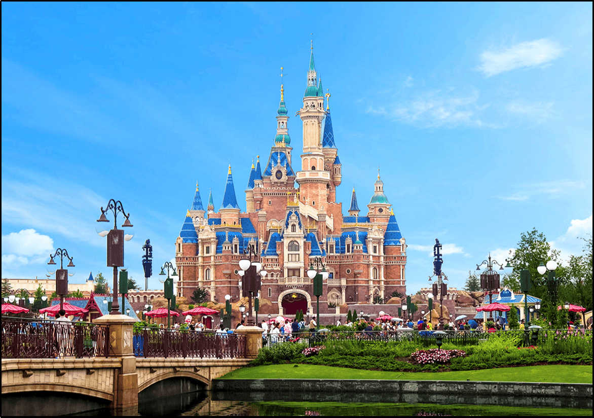 ชีเสิร์ฟๆ 2 สวนสนุกระดับโลก Universal Studio Beijing + Shanghai Disneyland เซี่ยงไฮ้ ปักกิ่ง (นั่งรถไฟความเร็วสูง) 6 วัน 5 คืน เที่ยวครบ จบในทริปเดียว โดยสายการบิน Thai Airways (TG) 2