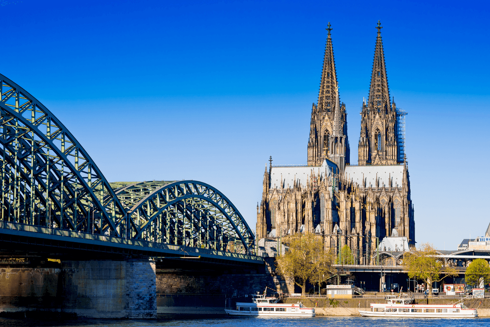 บินตรง เครื่องดี๊ดี BENELUX สวยสุดติ่ง ล่องเรือกีร์ธูน เที่ยวอัลซาส DE-NL-BE-LU-FR 8 วัน 5 คืน BY DE 1