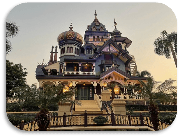 ฉลองวันเด็ก ที่ DISNEYLAND & ไหว้ขอพร 5 วัดดัง แถมฟรี Peak Tram 4 วัน 2 คืน 3